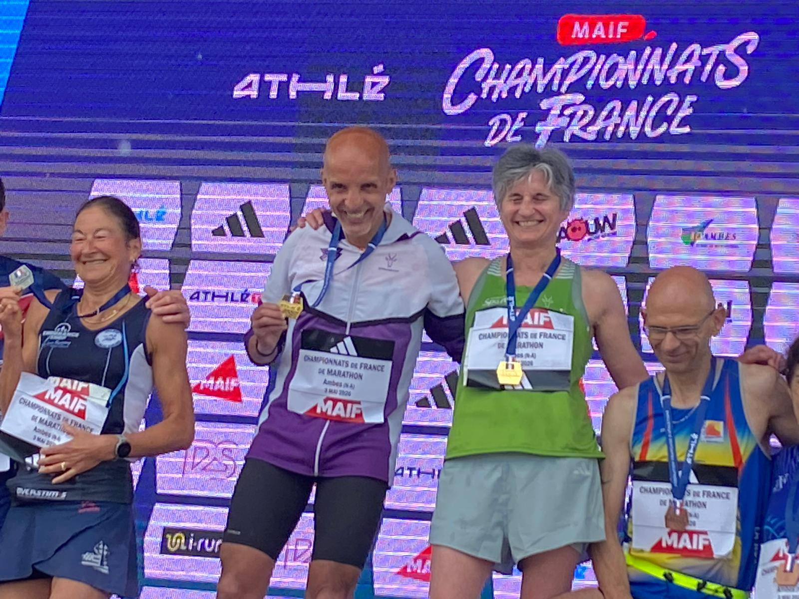 260503-PodiumVero1